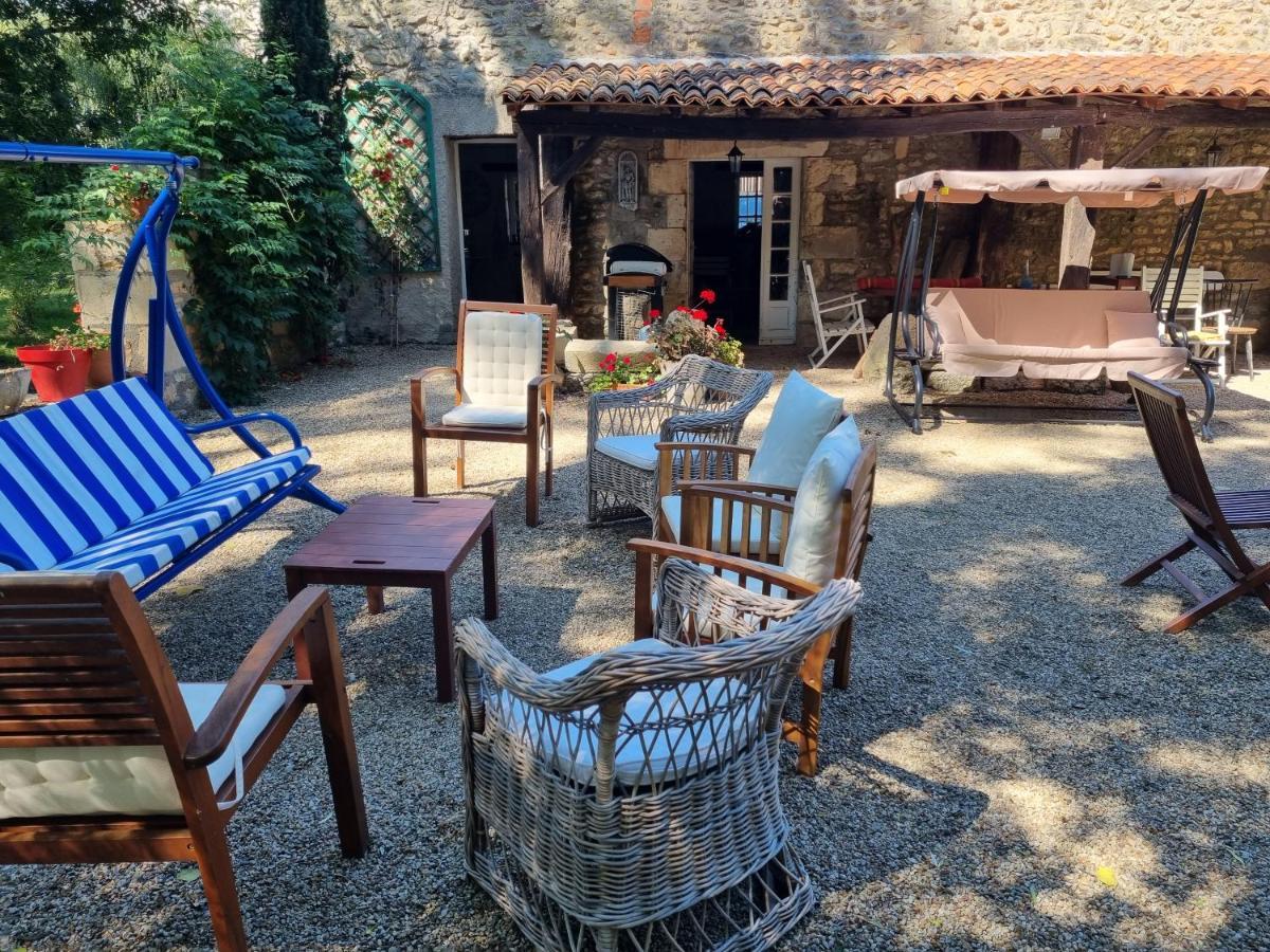 Moulin De Giroir Villa Migné-Auxances Exteriör bild